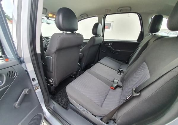 Opel Meriva cena 15700 przebieg: 180000, rok produkcji 2006 z Mieroszów małe 301